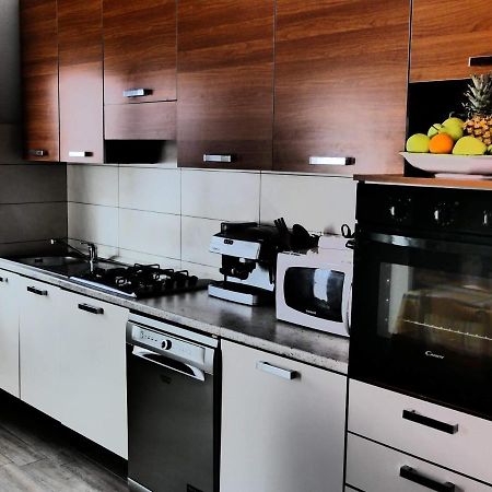 Appartamento Panoramico นิซซา มอนแฟร์ราโต ภายนอก รูปภาพ