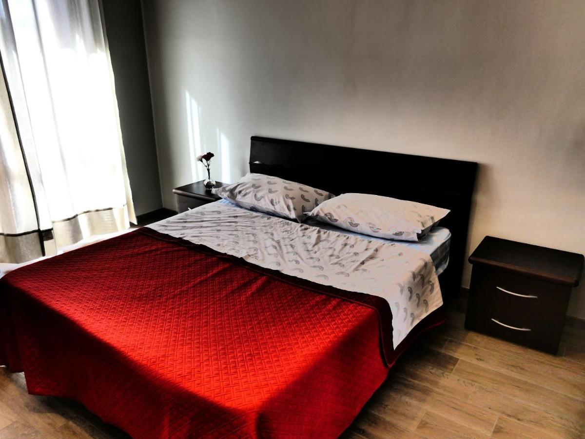 Appartamento Panoramico นิซซา มอนแฟร์ราโต ภายนอก รูปภาพ